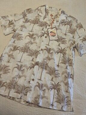 NWT C&C California Linen Shirt, Size Medium